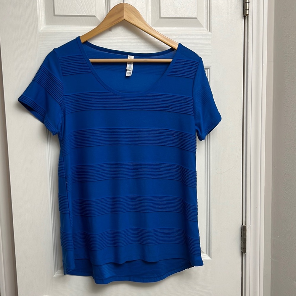 LulaRoe tshirt